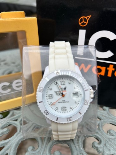 Ice watch white - white, 2012.