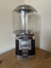 Genuine Beaver Sweet Dispenser