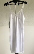 VINTAGE KAYSER FULL SLIP SIZE