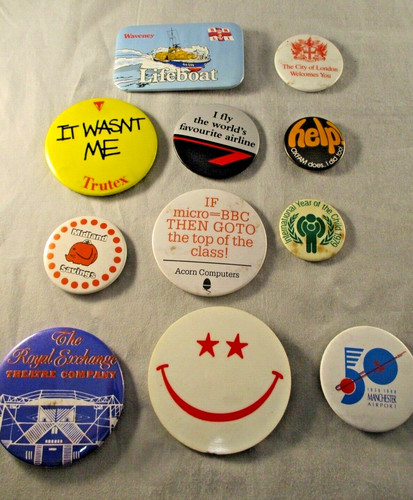Vintage button badges bundle - vintage,