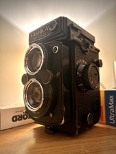 Yashica Mat 124G 6x6 TLR 120mm