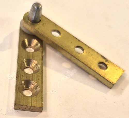 Brass centre strap pivot hinge