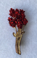 Vintage gold tone Bouquet