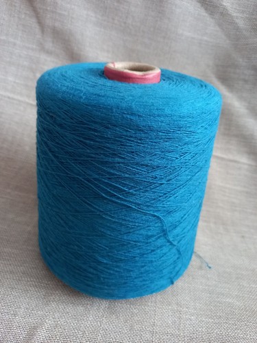 Machine knitting yarn - machine,
