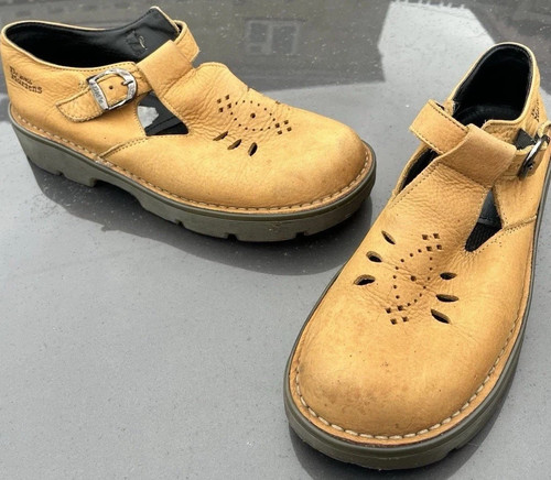 Martens brown leather - dr,