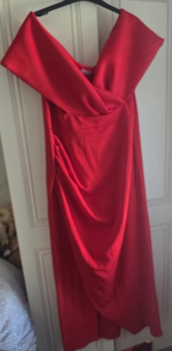 Red off the shoulder - red,