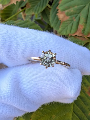 9ct yellow gold csarite - yellow,