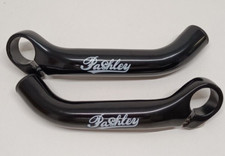 Pair of Bar Ends Ski Bend (Black) with Pashley Logo
