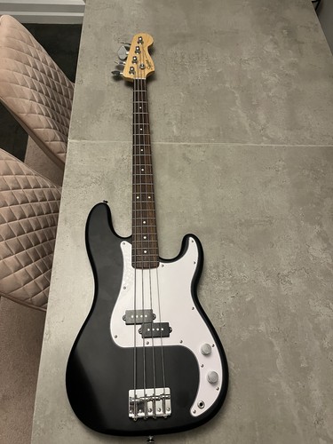 Fender squire bass black - fender,