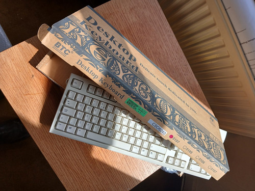 Vintage btc desktop keyboard - vintage,