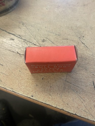 Vintage paper box bull dog - bull,