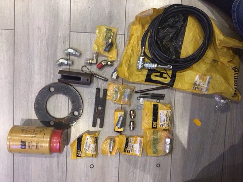 Caterpillar parts and engine - and,