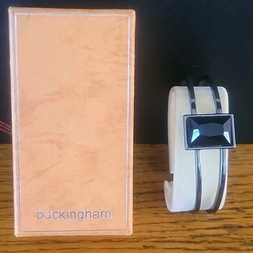 Buckingham bangle with - buckingham, a