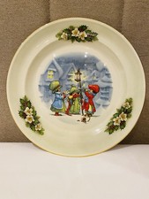 Christmas Royal Worcester Palissy Carol Singers Decorative Plate