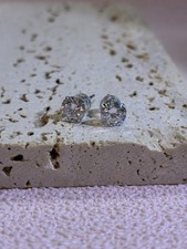 1CT Round Cut Stub Earrings Lab Grown Diamond Test Pass S925 Vvs1 Color D