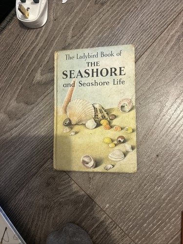 Ladybird book the - the, seashore