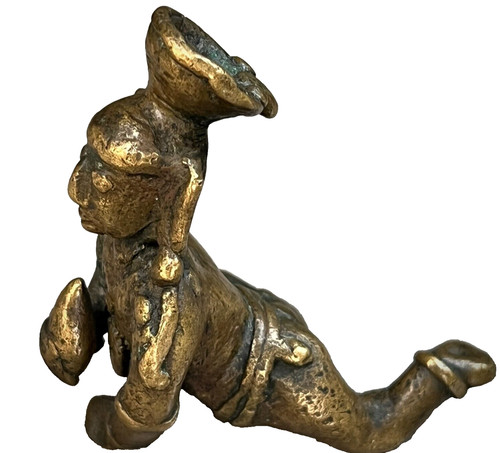 Antique bronze crawling - antique,