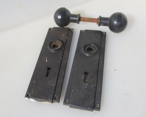 Vintage door knobs - vintage,