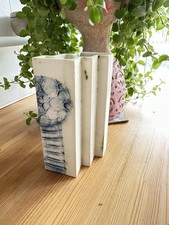 CARN POTTERY, CORNWALL, STEP VASE