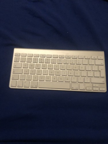 Apple wireless keyboard - ,
