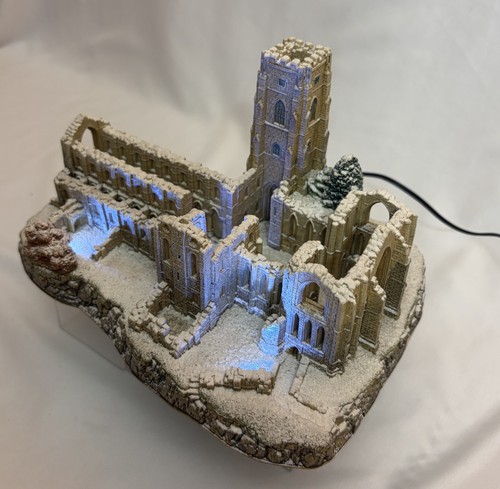 Lilliput lane fountains abbey - lilliput,