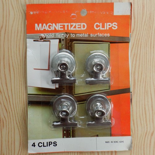 Vintage magnetized clips - magnetized,