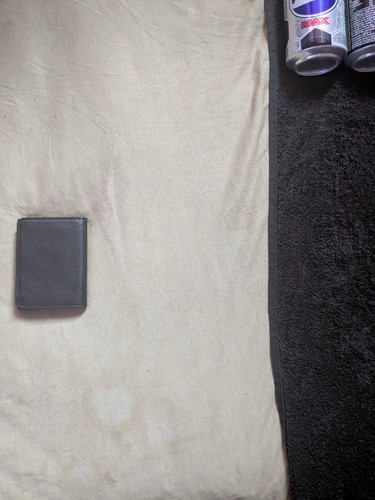 Tri fold black leather - tri-fold,