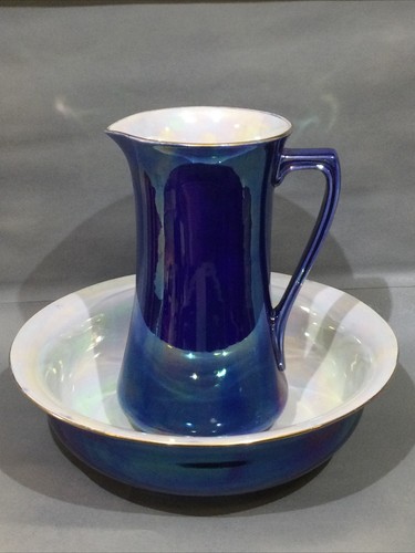 Carlton ware blue luster wash - blue,
