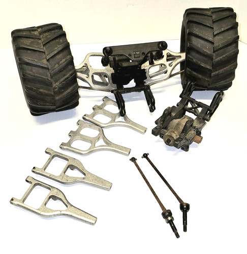 Vintage traxxas maxx - vintage, e-maxx