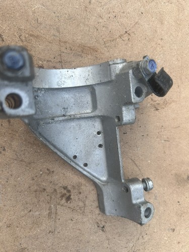 Starter motor mounting bracket - starter,