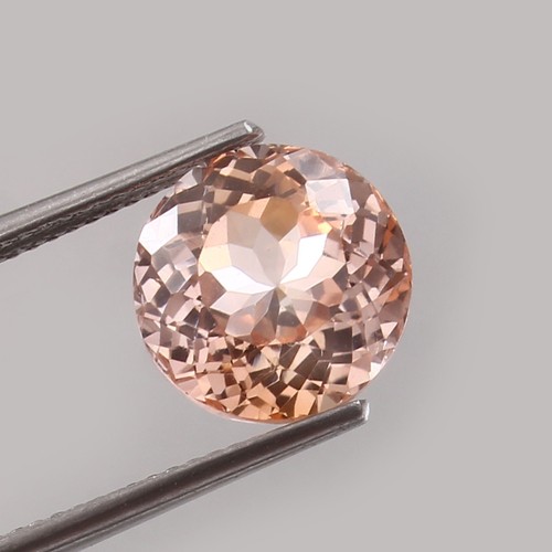 Aaa grade natural - grade, ceylon