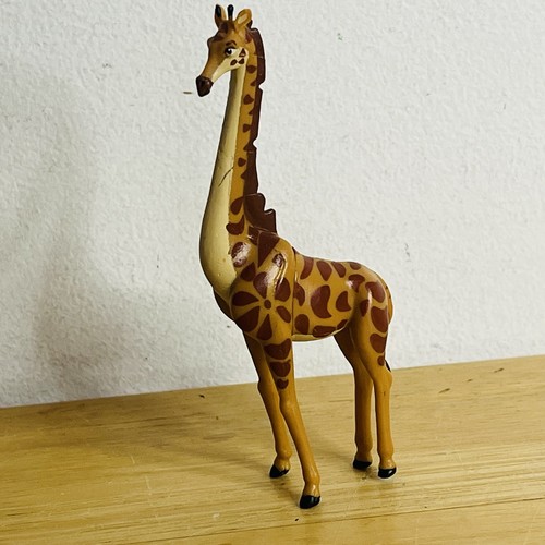 Disney the lion king giraffe - disney,