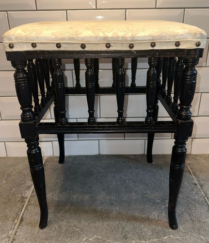 Beautiful antique wooden - beautiful,