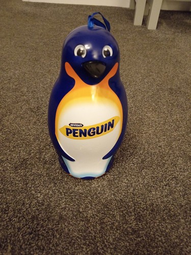Mcvities penquin biscuit tin - penquin,
