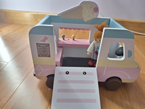 Rosebud elc wooden ice-cream