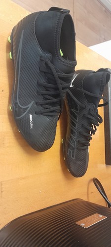 Nike sock football boots only - football,