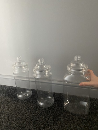 Plastic tubs with - plastic, sweet