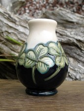 Moorcroft Exquisite CLOVER