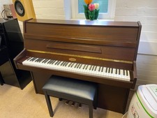 Kemble compact in satin mahogany