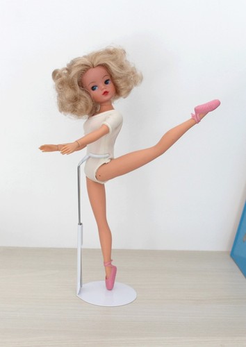 1977 hong kong - sindy, ballerina