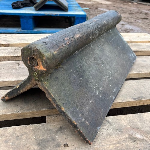 Reclaimed weathered blue roll - weathered,