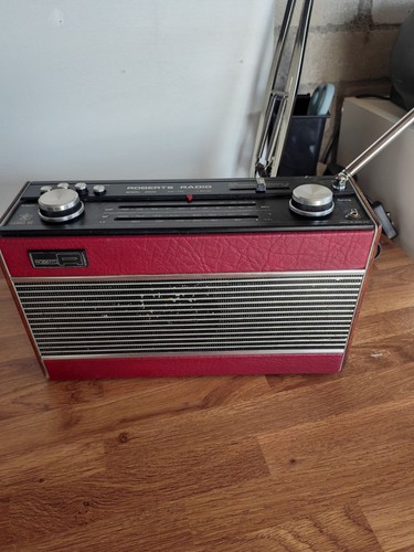 Roberts r800 vintage radio - r800,