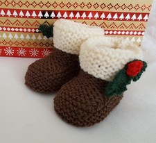 BABY KNITTING PATTERNS DK 71 CHRISTMAS BABY BOOTIES BY PRECIOUS NEWBORN KNITS