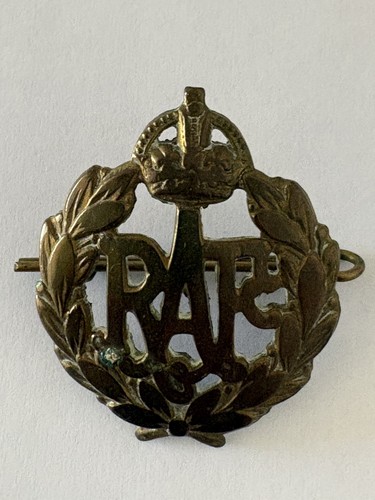 Vintage ww2 raf cap - raf, badge