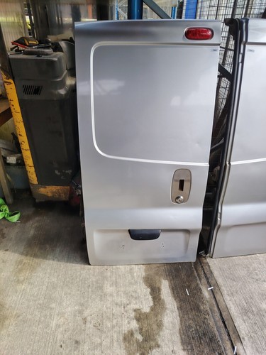 Vauxhall vivaro renault - vivaro, trafic