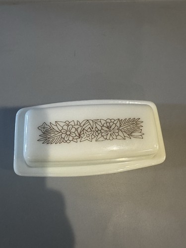 Vintage pyrex woodland - woodland, covered