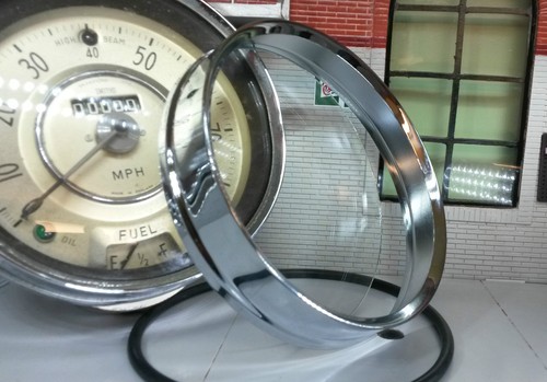 Smiths speedo chrome bezel - speedo,