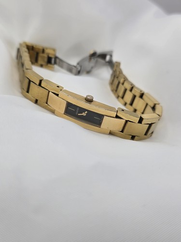 Womens gucci gold tone watch - tone,
