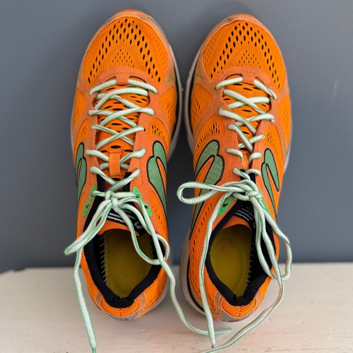 Newton orange green - newton,