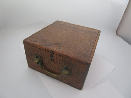 Antique oak dovetailed - oak,